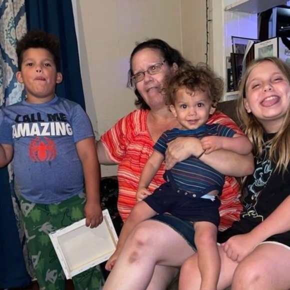 Meet your Posher, Michelle - Picture 1 of 1